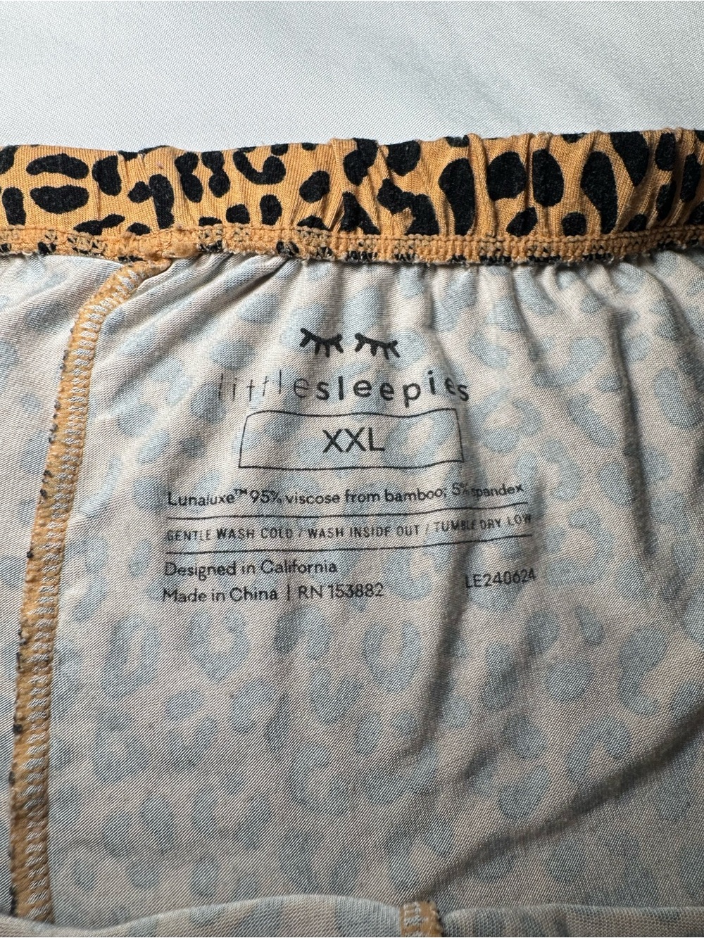 Little Sleepies Classic Leopard Bamboo Pajama Set XXL Lunaluxe - Picture 11 of 11